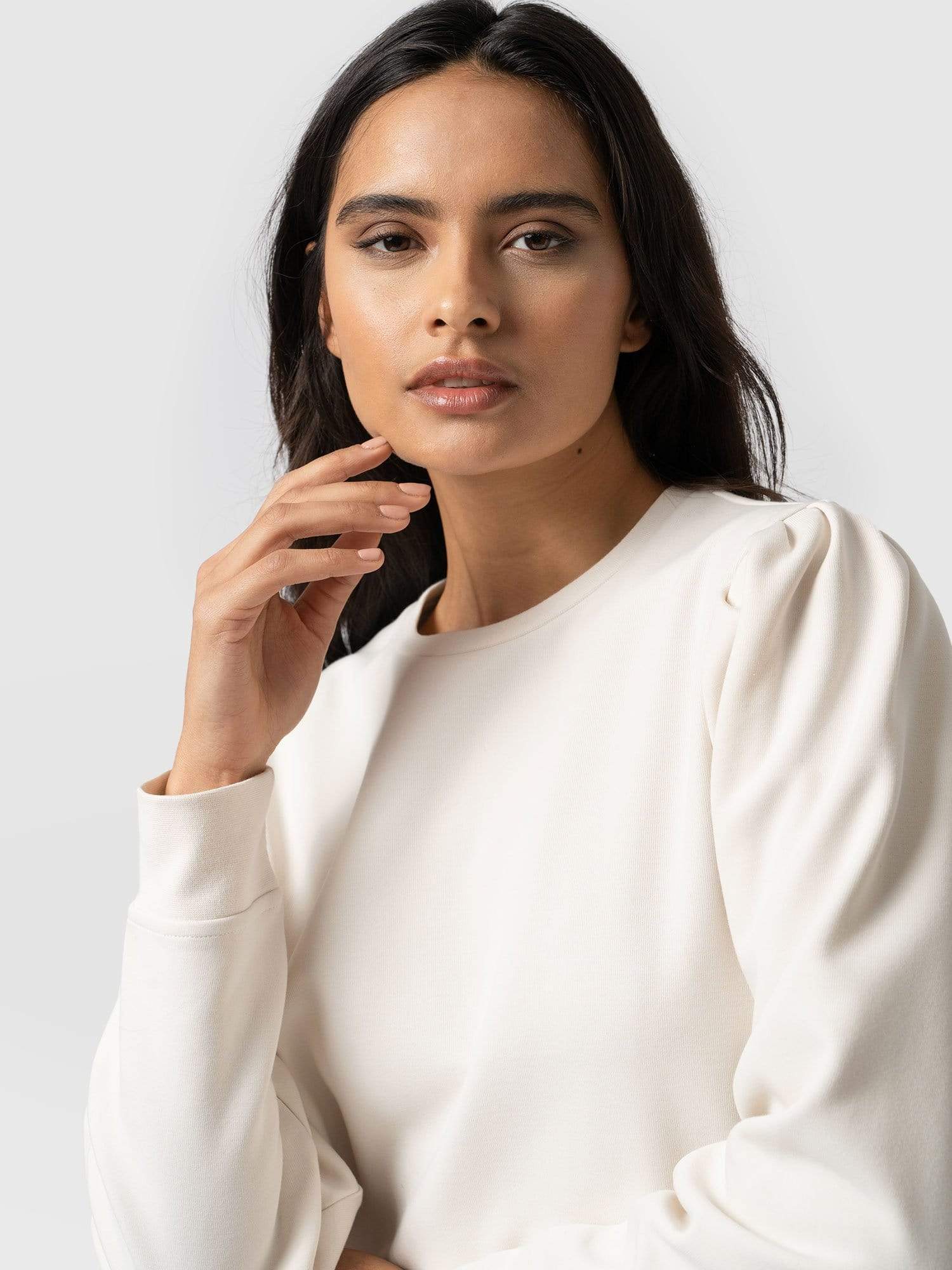 Midnight Sweater Cream - Women's Sweaters | Saint + Sofia® EU